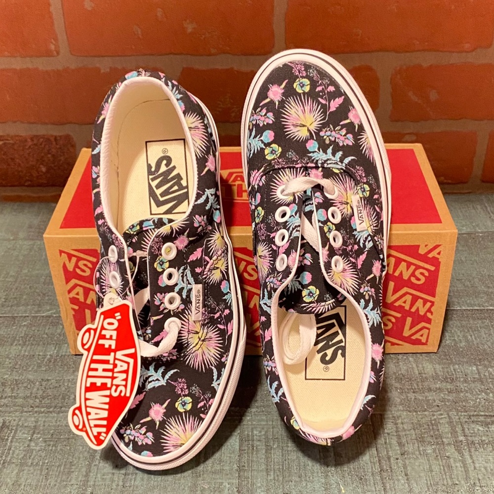 vans - Picture 4 of 8